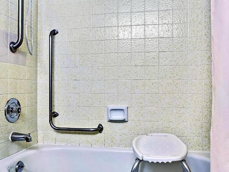 B9E625810112F2F16A7921CA5C5190BE