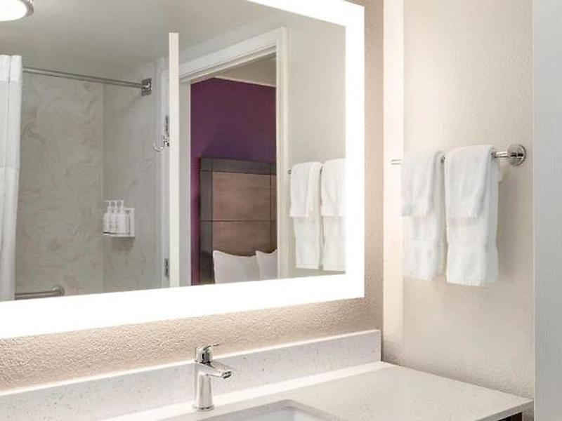 826A2B7B3FDA978AE833DBD5AC61EF0D