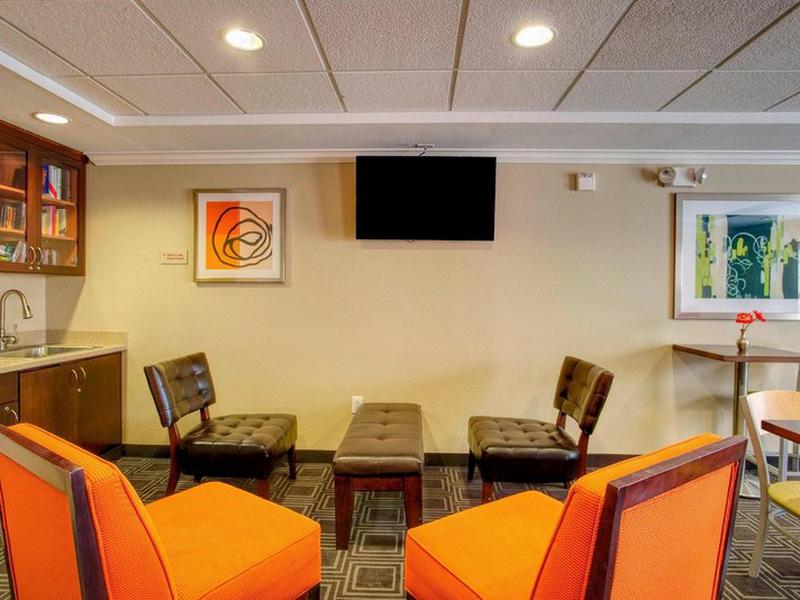 044DEFDB1CAF735368896397F2C82E64