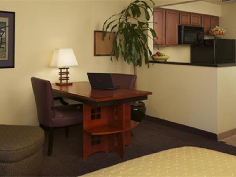 FB4201DBBCC7C123692DD5F8704E2F25