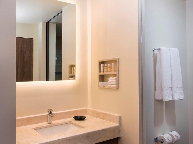 B85D77EFDC5A97E586509C232F16056B