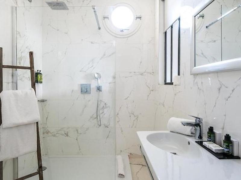 1D0395ACAE43F7341829360EC5CD149A