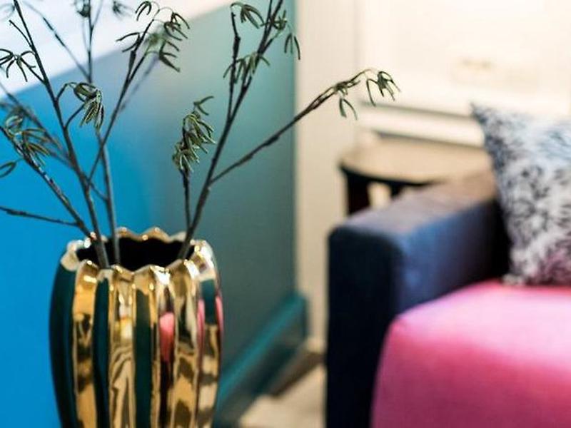 50051AEDCC2FFD8A1884661D43E58107