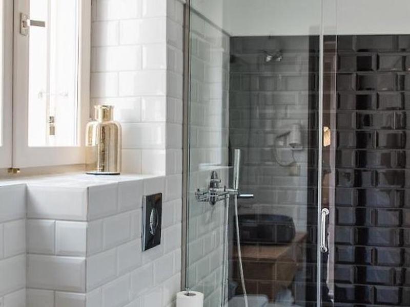 D962D544F3C742D5B68C15FA27385C2E