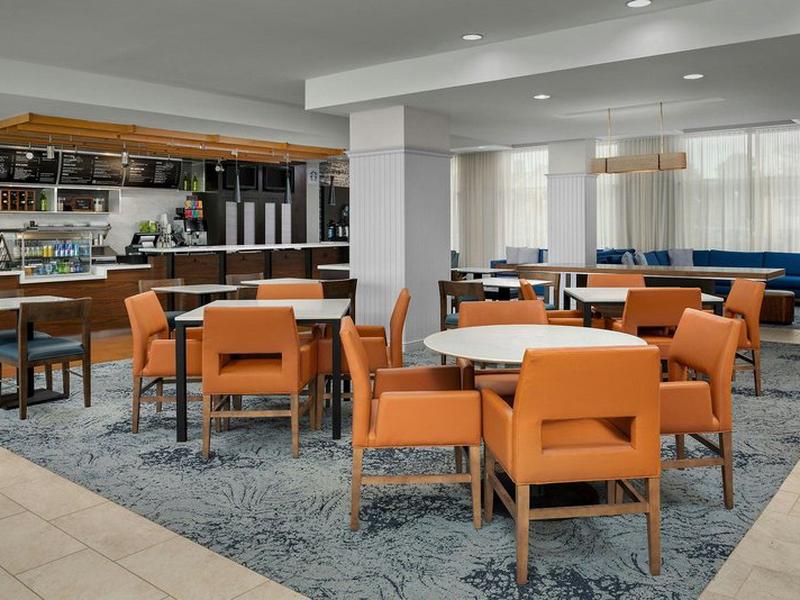 D8850B883242BEEB86FADB38C36B23C2