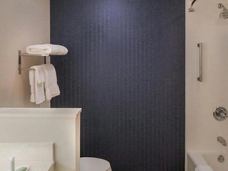 664825866BDAD91D7AA04BF8C32EC839