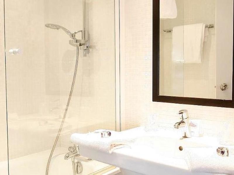 0998CC971720D8E76FA5CD052F6BF5F9