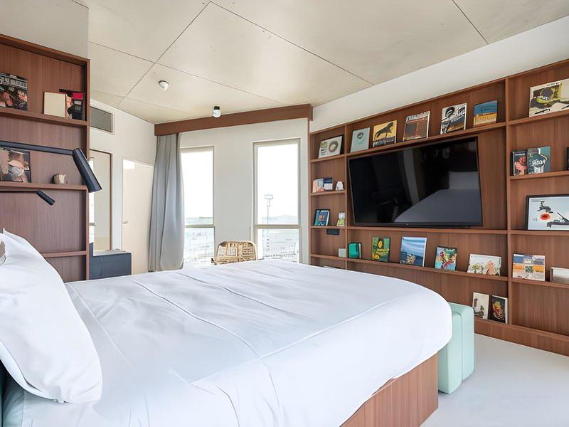 1561A169E16B50F3FC1DE0C4AB9E4C19