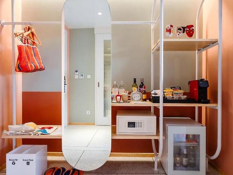 D1DAD7CD52F9458BB6ACFBD18A409E9A