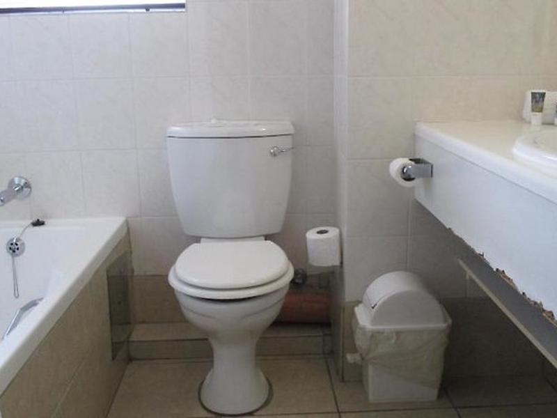 64B144FB1CA4A66021D2AC95D7ABE56E