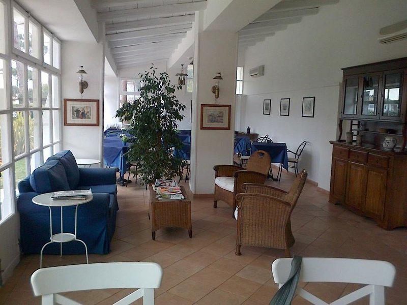 036673CF2E9C9F5097EA8658B088876E