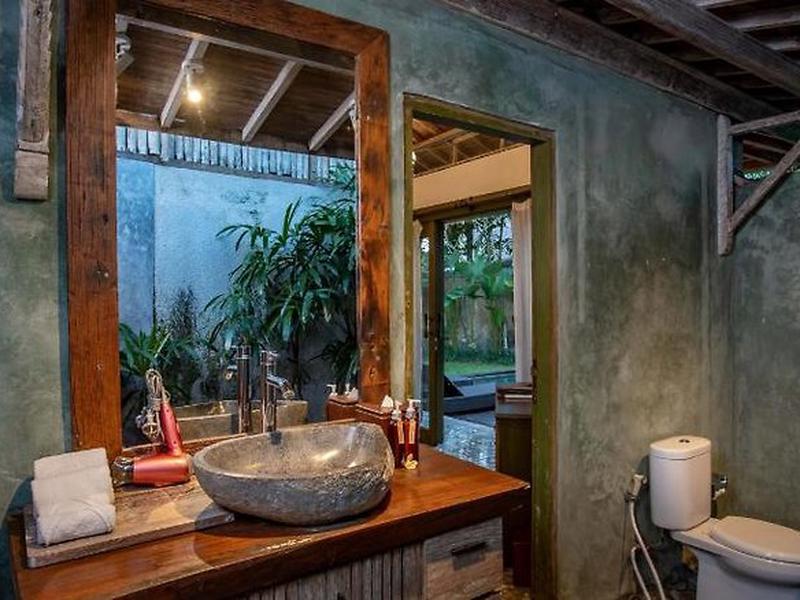 07DB3DC43B939624D46E8CE6CCCD314B