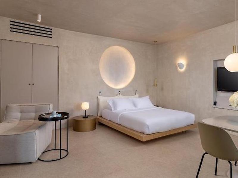 3C132A136A4A94C3661210DE18826B35