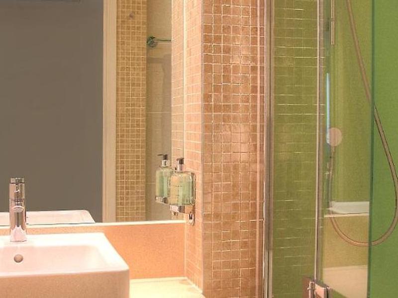 56E607633B4B486BBF50D3D5AC5B8A43