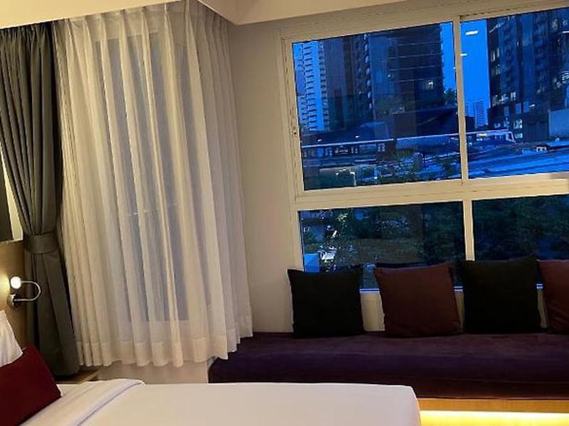 F39996E9DED04B862A56C76169061417