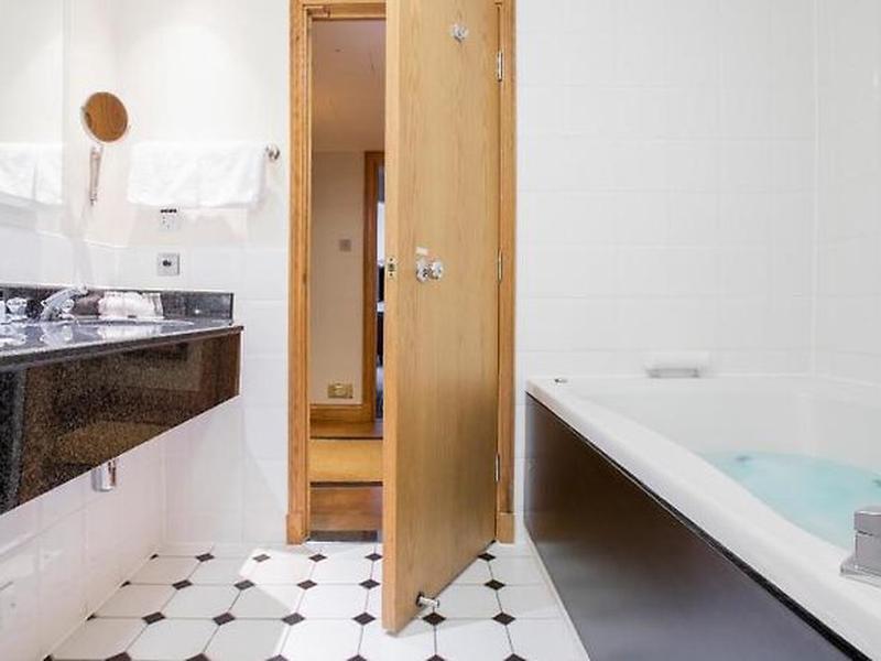 32A0C3A4B7AE0A3A716D7039E10A6654