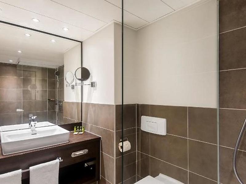 1FDC41D71D3DD61D4C6CA66292582478