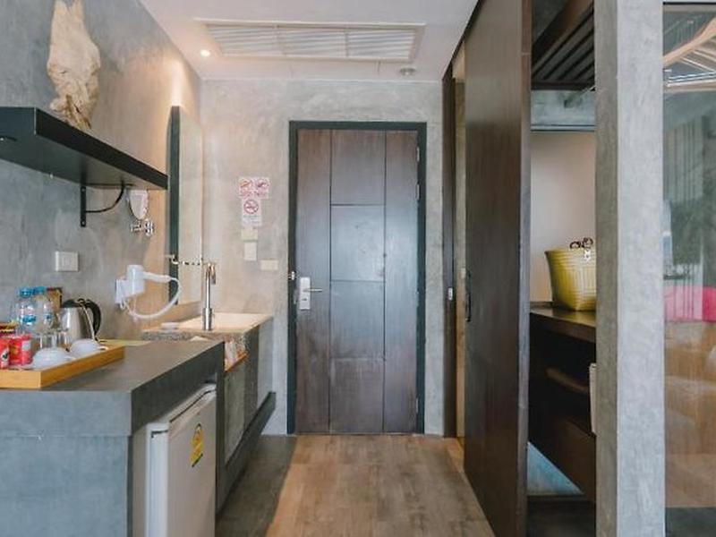 ADB334241A00922091A5C1F33C390C86