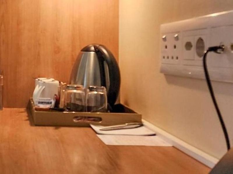 6DEB7C8541B3BBF5E7D63A4534321A85