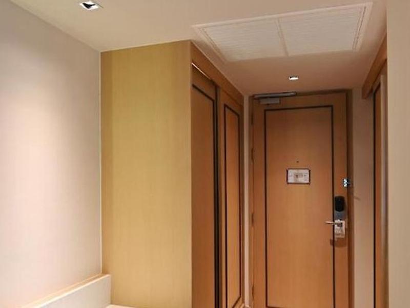 0AF240B72E9F6FA0EA6A87A4200CD6F1