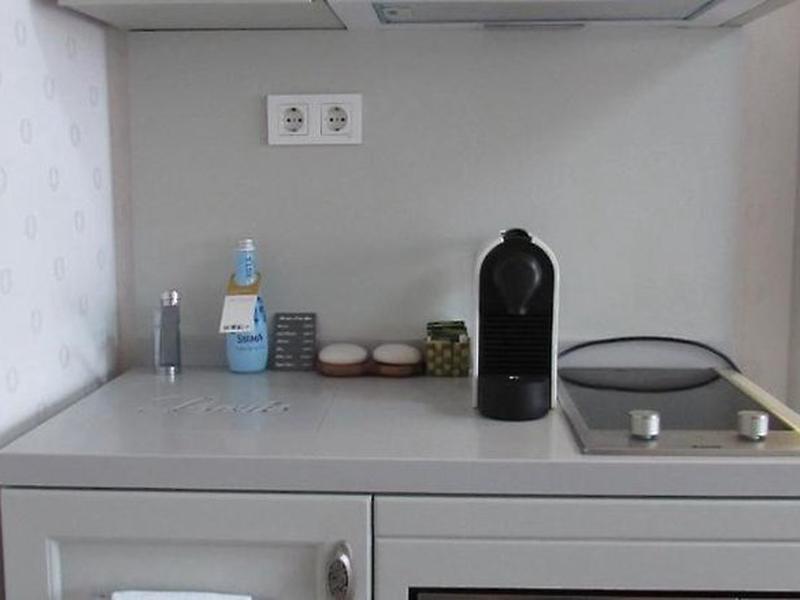 F43D1F09F3B46720FA551A6BD7DC07ED