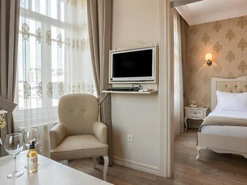 B0C17D63312911F6120E19A2E0D0159E