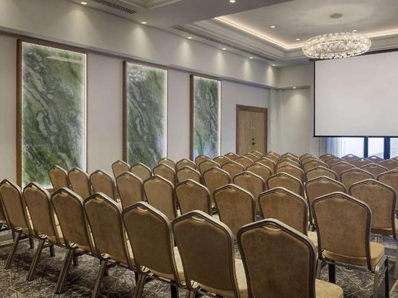 E04CBD20804ECAB2C1D07171E1AB56B2