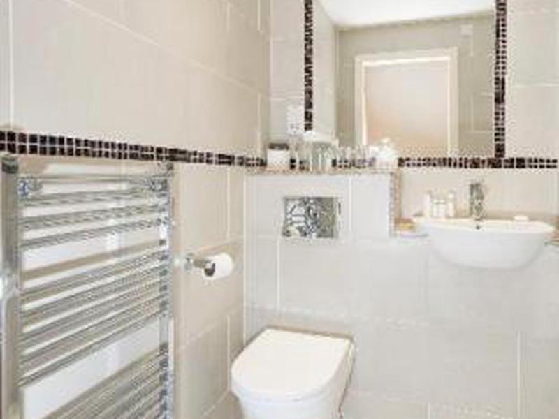 3BF494F1958ACEC330E12A8017716D87