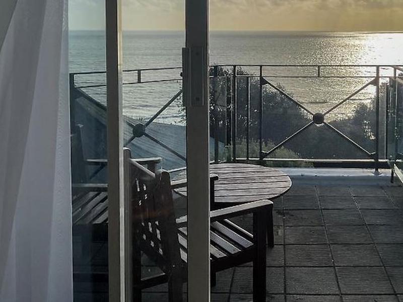 CBD2D7230AD789BC690FBB42E1EA184F