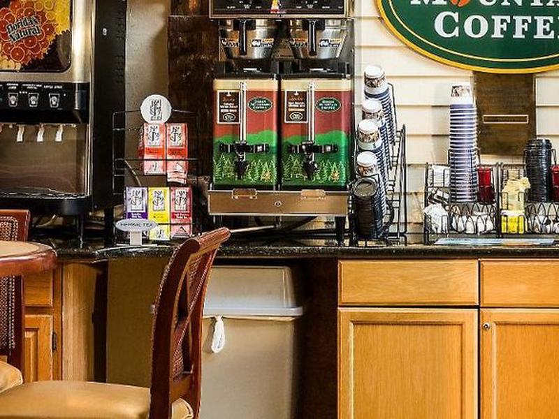 22F0357C010C175451F9A44E54DE9A27