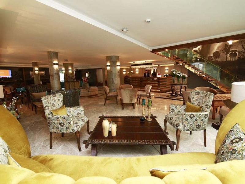 28C2F5F3F3D61F53D2E32CE606884402