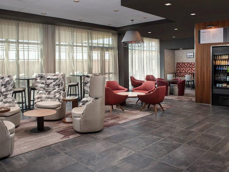 25C4BE7AD0A9DE396F76F184A45B9AD6