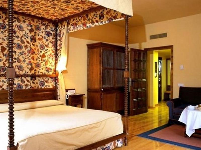 1023CBF74AA4261A1ADD3E7657D984C6