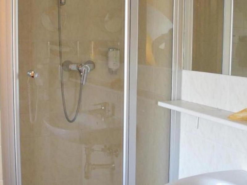 FF368737164F66E3056FDEC7BB0FA12C