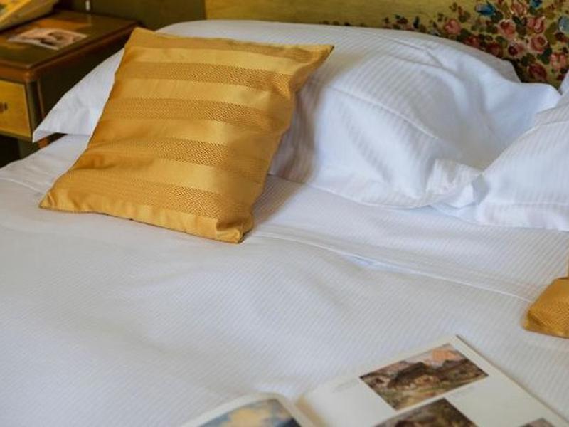 35E685CE3EE8F1B4BC81BA6B63EFB055