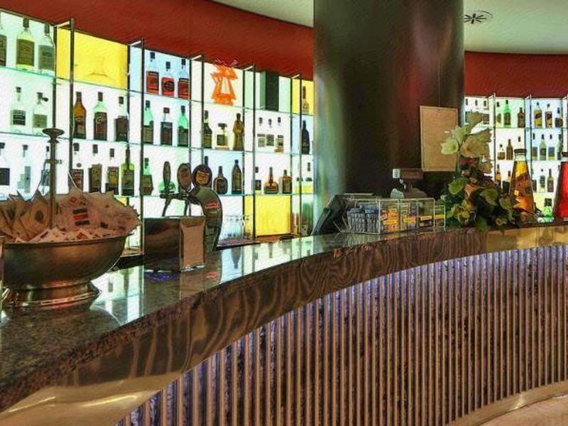 38FCC92349D99544EACA76FEEB5D52EF