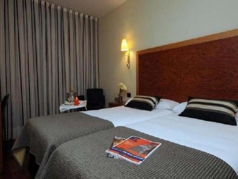 49CDB5DE626CA7E3B497F2F94BBF9765