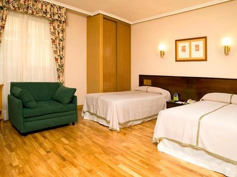 521E8406A27B05258DB0404F42D98E28