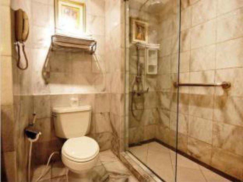 44A331DFB5B2203FB0C10F22FA0B687B