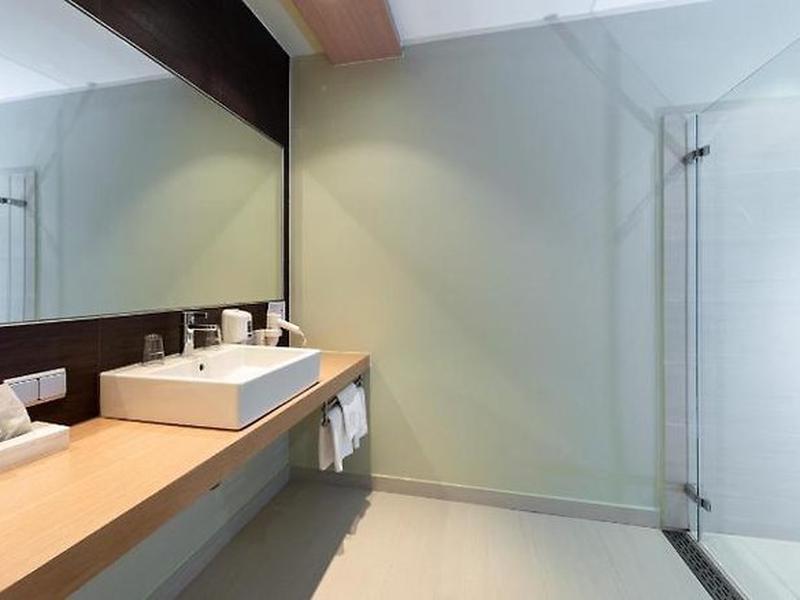 2AEE202C1C22B5383035500F7EA73797