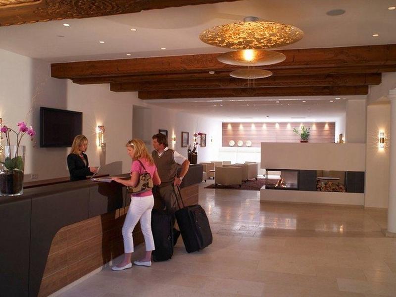 A58A7BEEB60314AEA7992B82D4641366