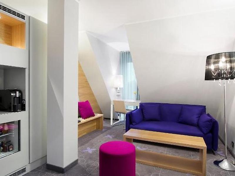 8C049C7573177A930516E6B0A18EA23A