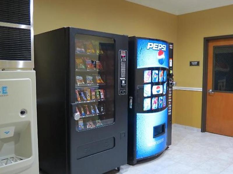 CE065B7EA358122F57A67A8CAD19357F