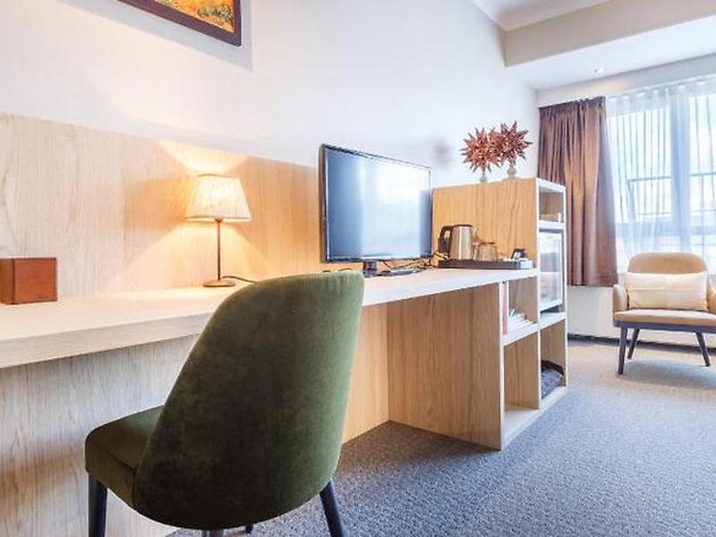 5E730BB333E05BB7CEA5CE3DBF8BC251