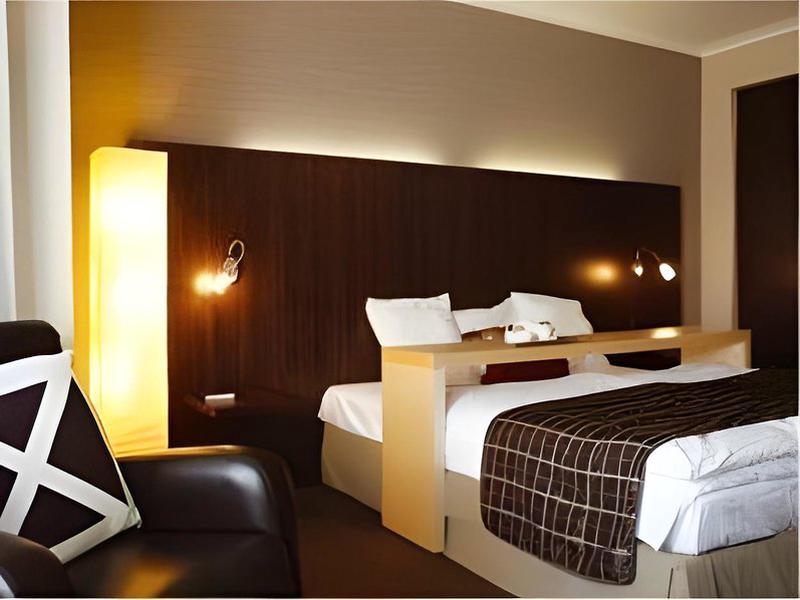 3D935C883D6CD3B1004F1E5206763491