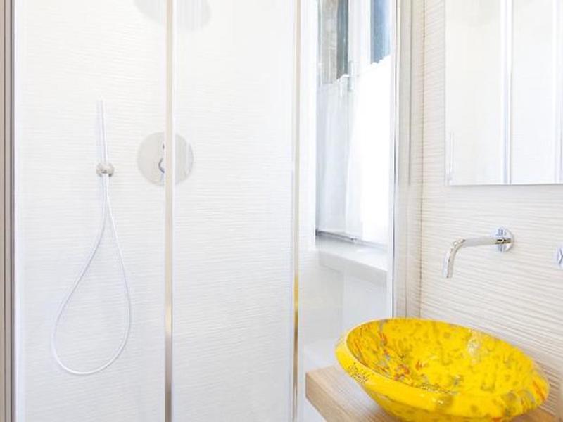 93F8D8E1DAE9DF667DA87965AE902294