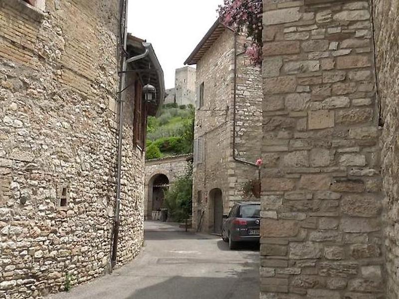 C8B83CE5EFA92AEE84D085B34B17E439