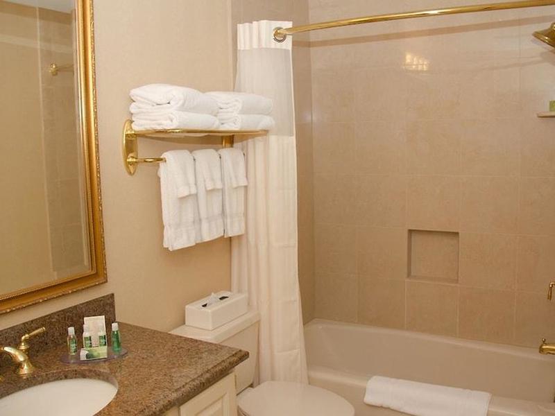 B85B82D06F644277D0B8600FAA9D980E