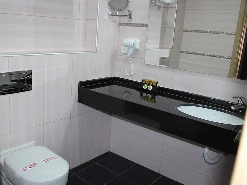 B361577C97A99952C96C5E85D452455B