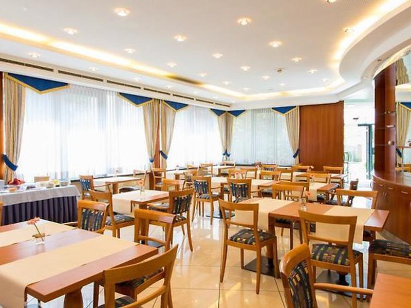 8161C793AD102D2BF982E2F39E95CE0E